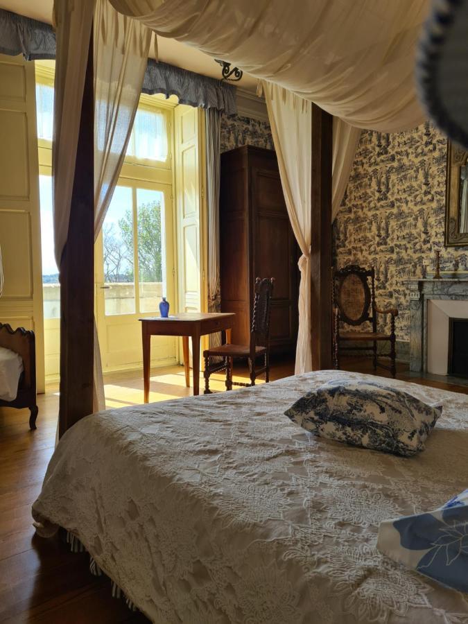 Chateau De Villeneuve - Montolieu Екстериор снимка