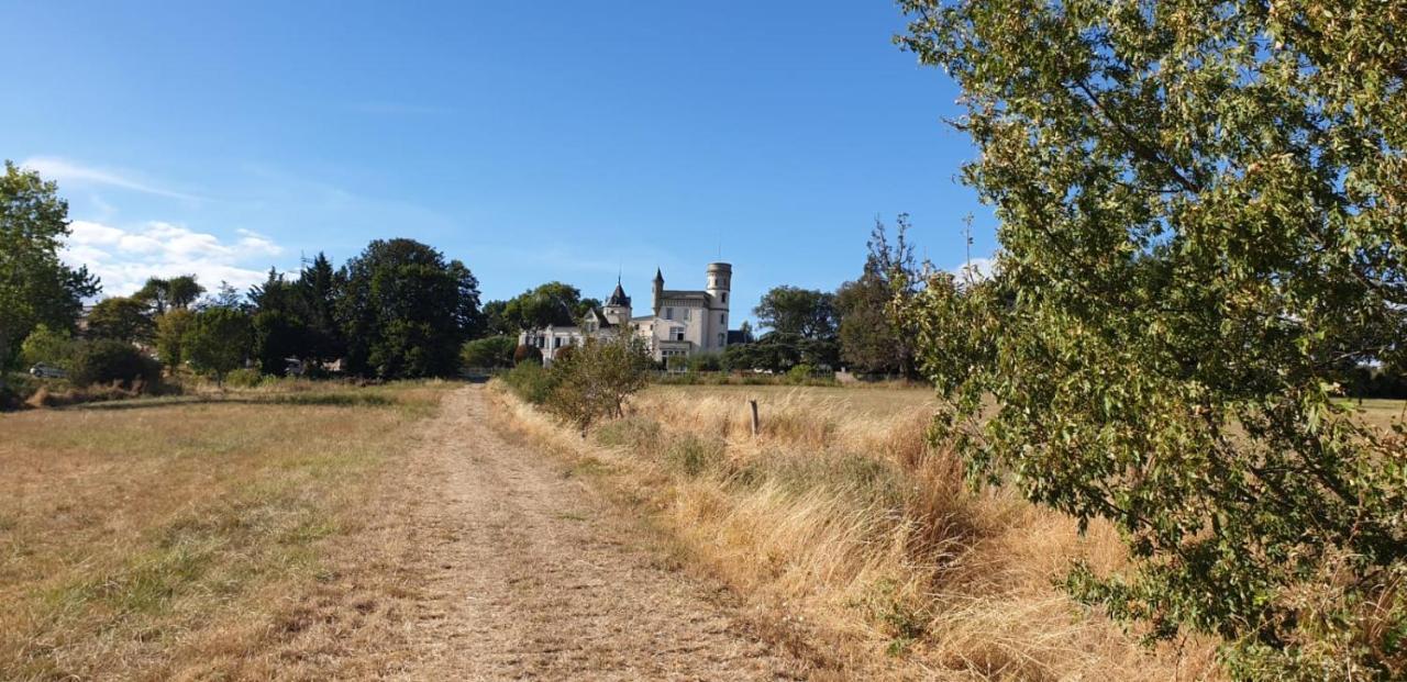 Chateau De Villeneuve - Montolieu Екстериор снимка